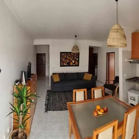 Appartamento Apartamento Em A 2min Da Praia