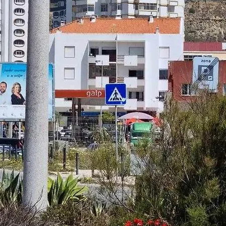 Appartamento Apartamento Em A 2min Da Praia *