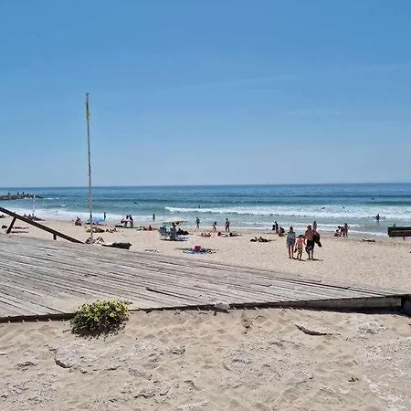 Appartamento Apartamento Em A 2min Da Praia Costa da Caparica